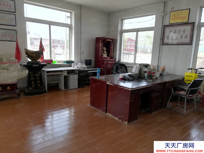 (出租) 皇姑二環(huán)邊廠房2200平12每平每月