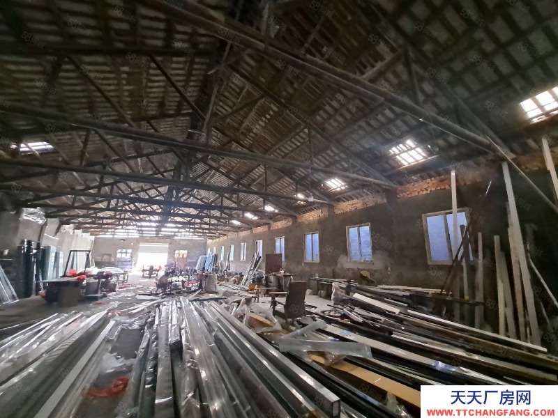 (出租) 南昌青山湖區(qū)謝佛路佛塔街廠房出租 一臺(tái)鍋爐低價(jià)出售。