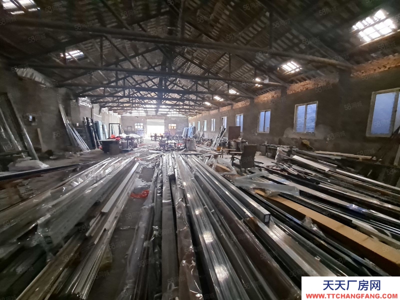 (出租) 南昌青山湖區(qū)謝佛路佛塔街廠房出租 一臺(tái)鍋爐低價(jià)出售。