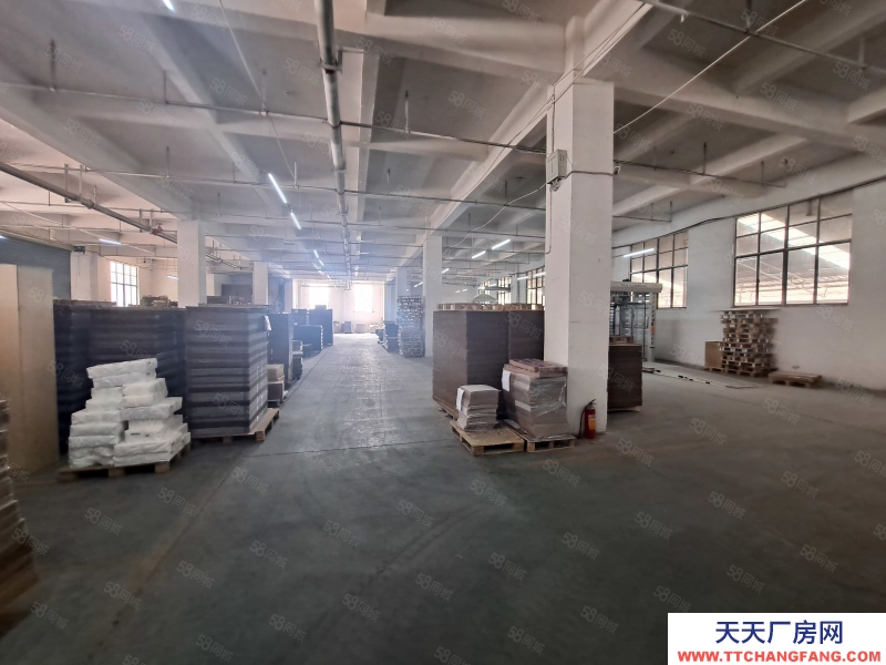 (出租) 南昌青山湖區廣州路標準廠房一樓出租