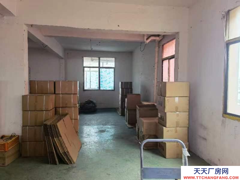 (出租) 南昌青山湖區(qū)可做電商 面積大小剛剛好 周邊工人好找