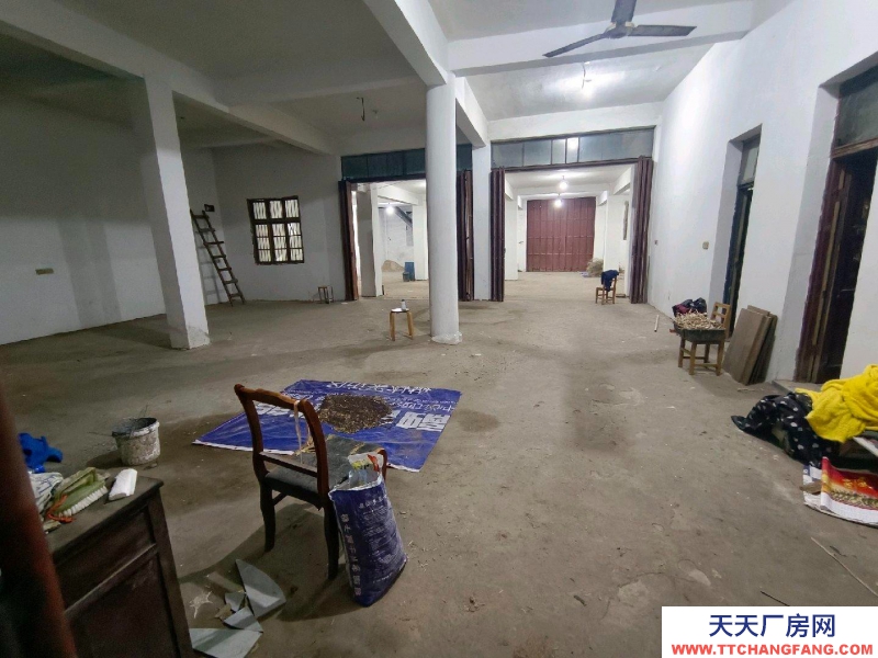 (出租) 南昌青山湖區400平米廠庫