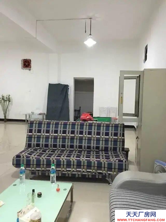 (出租) 南昌東湖區(qū)南京西路殷家墩80號(hào)倉(cāng)庫(kù)出租