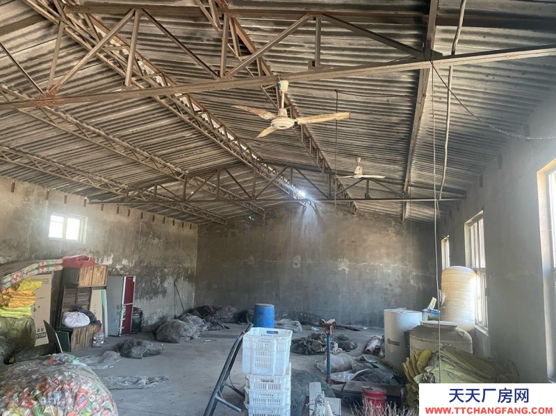 (出租) 240平米左右，歡迎線下參觀，當倉庫等