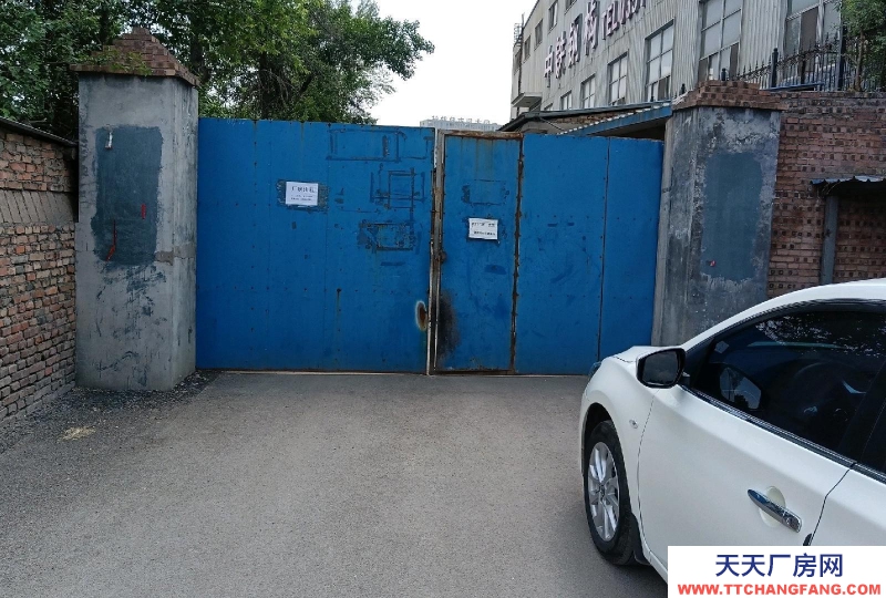 (出租) 鋼混結構，獨門獨院，緊鄰高速，交通方便