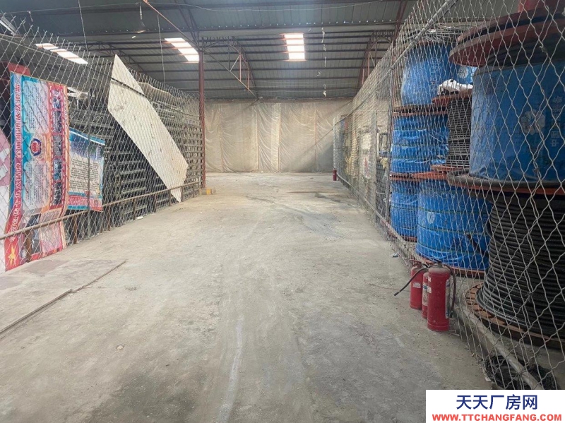 (出租) 庫(kù)房?jī)?nèi)有24小時(shí)監(jiān)控專業(yè)管理