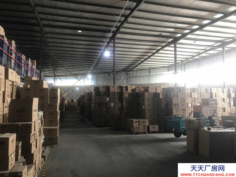 濟(jì)南橋清河北 山東化工廠內(nèi)倉庫