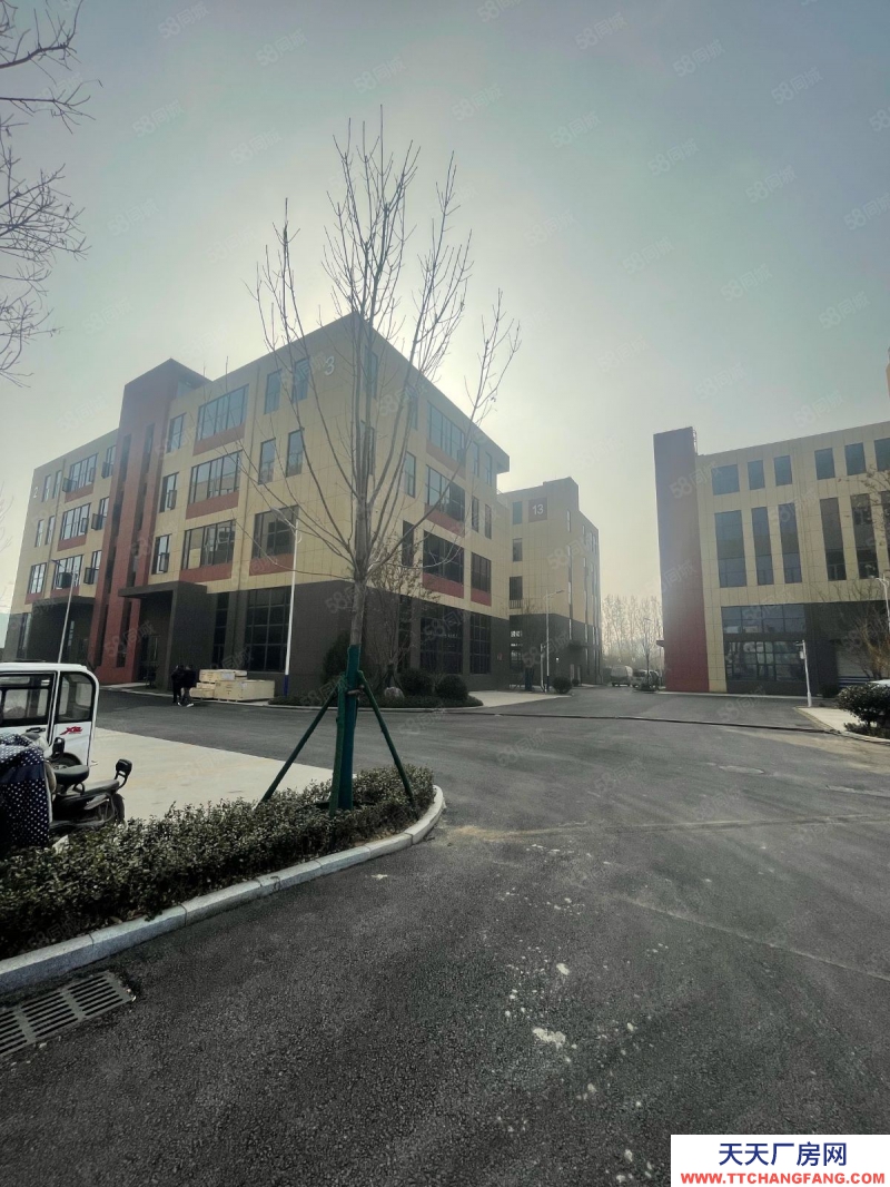 濟(jì)南長清138萬起現(xiàn)房廠房,送露臺,層高4.2米。