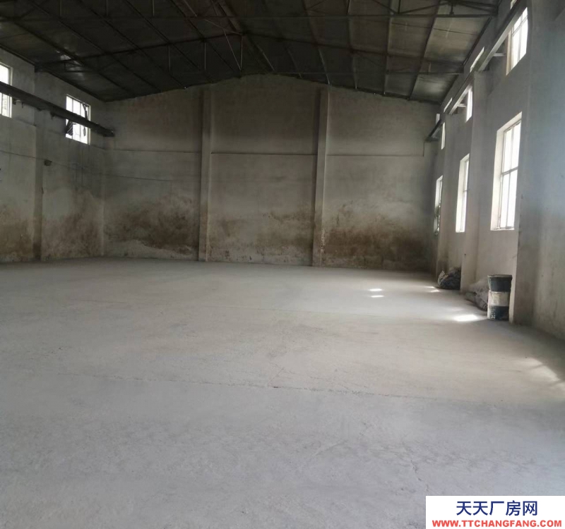 (出租) 交通便利，有三相電，庫房外有大片空地可利用非誠勿擾