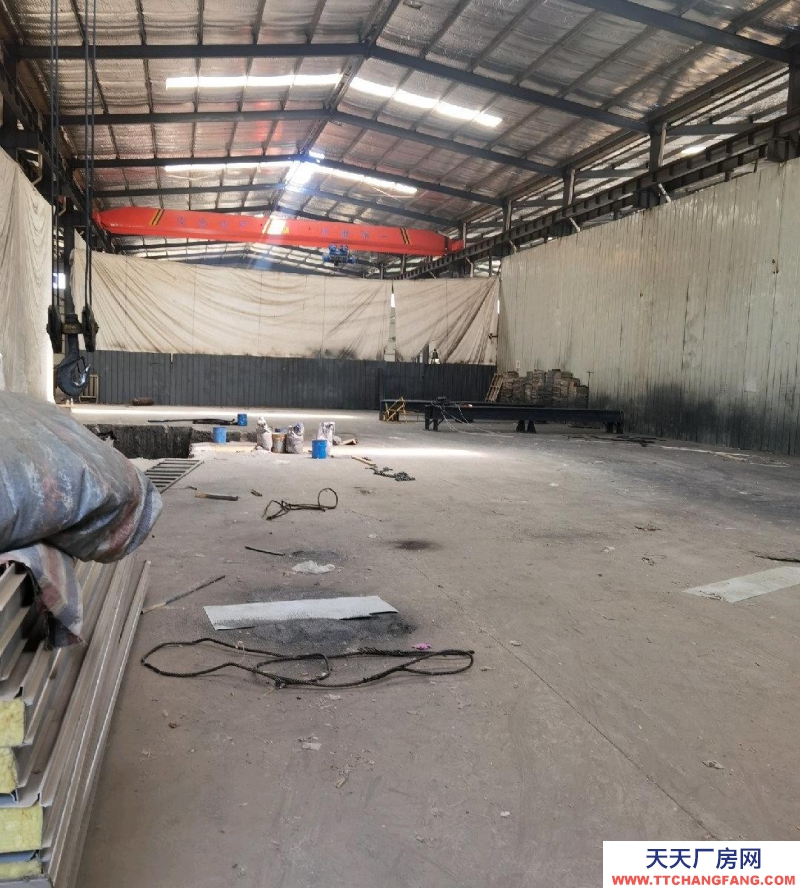 (出租) 大型標準廠房有20噸航車一臺10噸航車四臺，獨立便壓器？