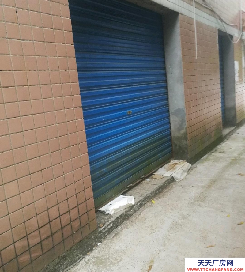 重慶綦江城區(qū) 二級(jí)車站對(duì)面 倉庫 140平米有三相電