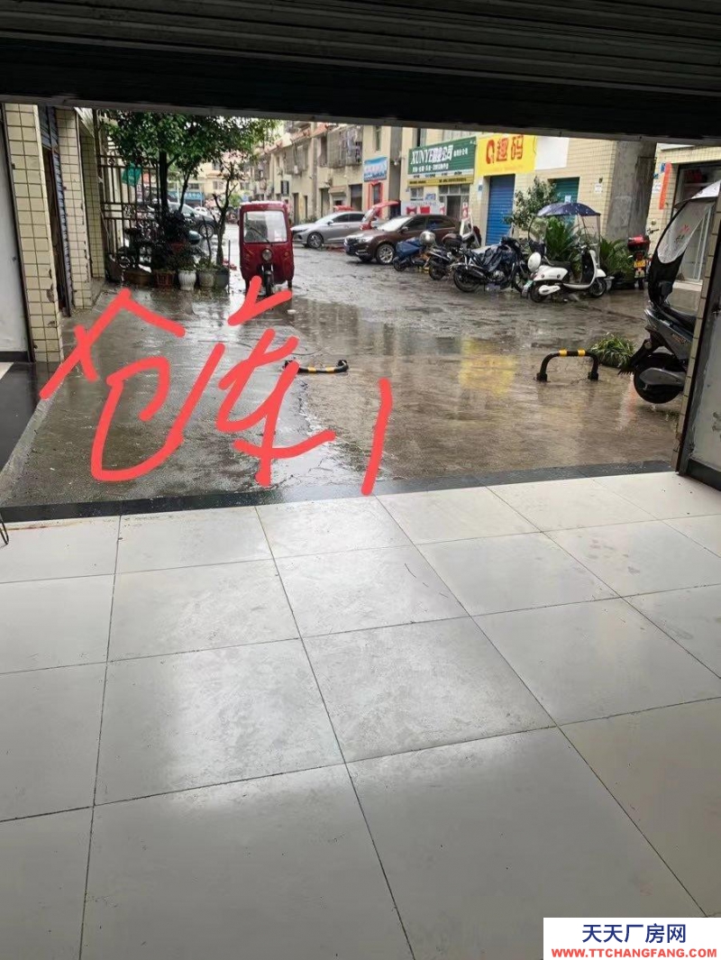 (出租) 位于V客公館后面涵洞前面，交通便利