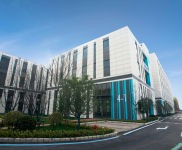 (出售) 武漢洪山高新企業(yè)聚集，3層獨(dú)棟現(xiàn)房租售，層高7.2米可架行車