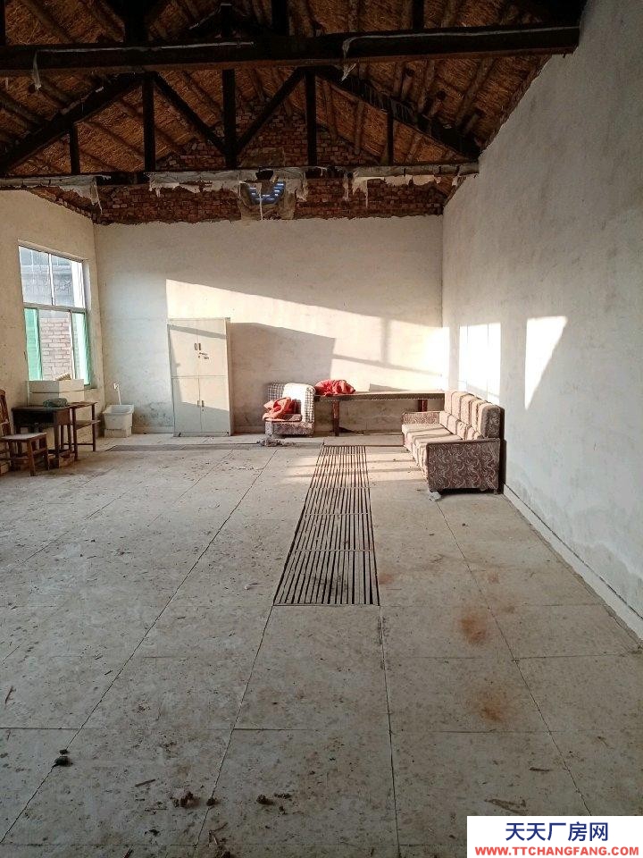 濟南商河 靠近高速路口，交通便利，水電齊全，