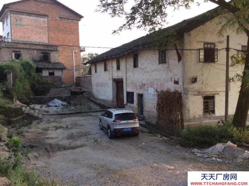 出售重慶涪陵獨門獨院3800平米證在手