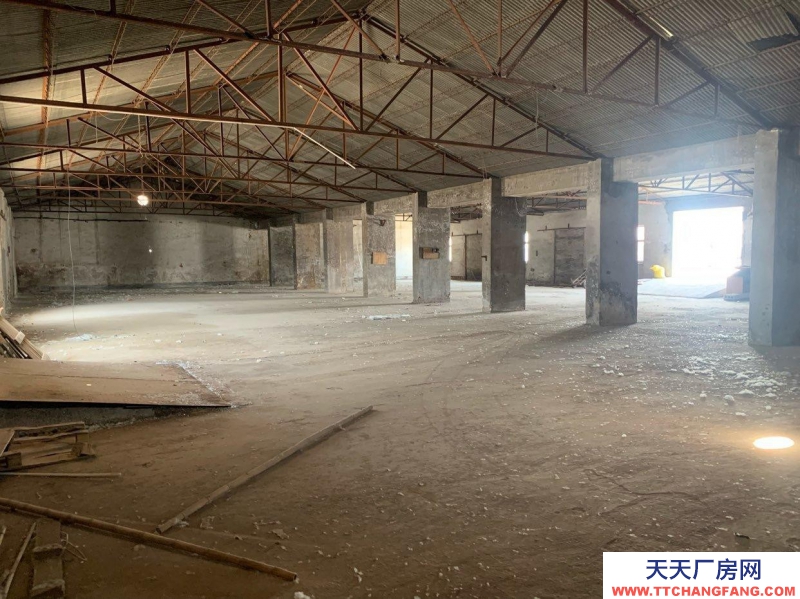 石家莊 辛集 1000平倉(cāng)庫(kù)辦公區(qū)域,院子一應(yīng)俱全