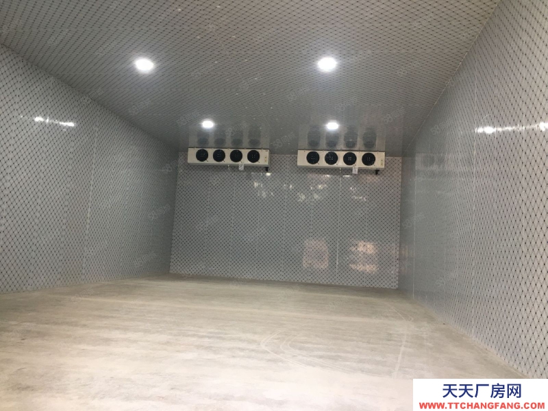 濟(jì)南章丘出租機(jī)場(chǎng)北308國(guó)道附近高標(biāo)準(zhǔn)冷庫(kù)