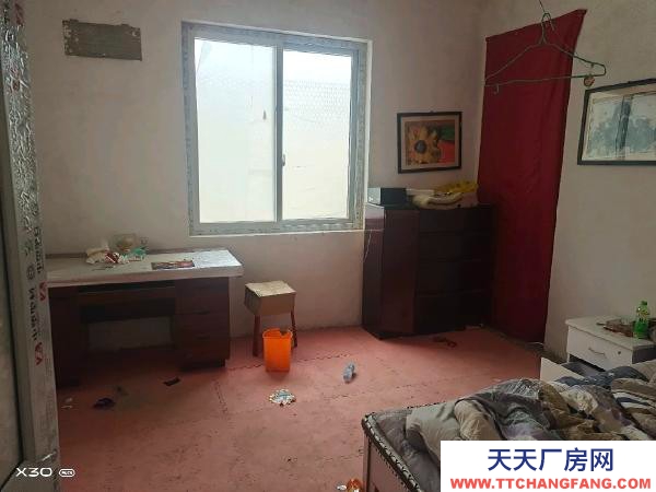 (出租) 鄭州管城地理位置于市場臨街，可以進(jìn)大車做倉庫，辦公室