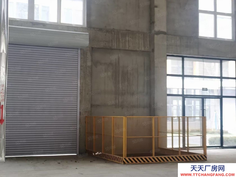 青島市南204國道旁大產(chǎn)權(quán)廠房 8.1米層高 現(xiàn)房可貸款低首付