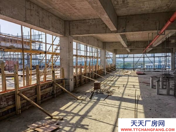 南京市秦淮區(qū)兩證齊全，現(xiàn)房交付，獨(dú)棟可分割產(chǎn)權(quán)。