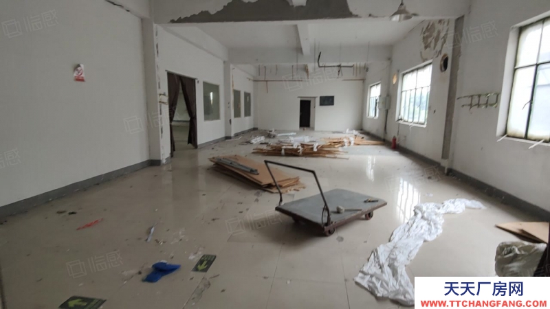 杭州上城(出租) 筧橋二樓300方純倉庫出租 適合電商發(fā)貨辦公 服裝倉庫儲(chǔ)存