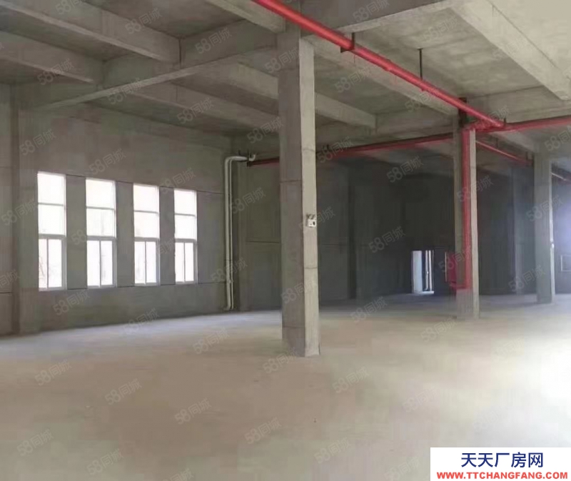 青島市北出售流亭1200平廠房，50年產(chǎn)權(quán)，環(huán)評消防均可辦理！