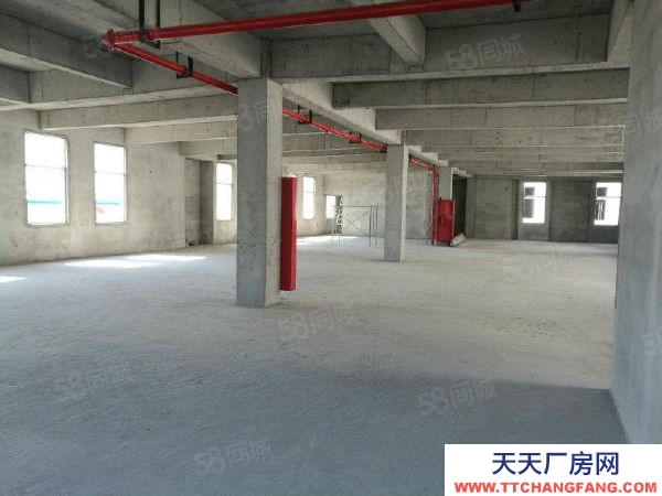 南京市六合區化工園地鐵站小面積標準廠房，兩證齊全，首付三成