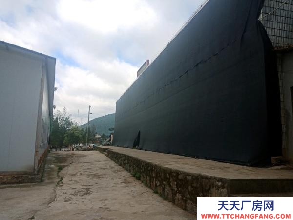 (出租) 該廠房為獨立院子，占地13畝，四周有圍墻