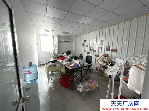 南京市雨花臺區(qū)鐵心橋330平，精裝修倉庫，超低價出租！