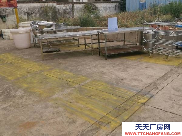 (出租) 交通方便，可以進出掛車，建筑面積有3000平方