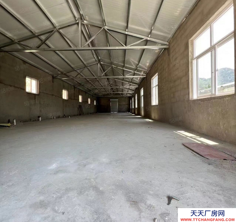 青島李滄汽車產業新城3000平標準廠房低價出租出售！非中介