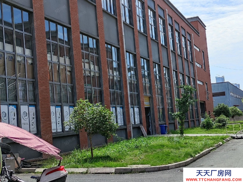 (出售) 重慶銅梁開發(fā)商直售現(xiàn)房現(xiàn)證花園標(biāo)準(zhǔn)廠房園區(qū)