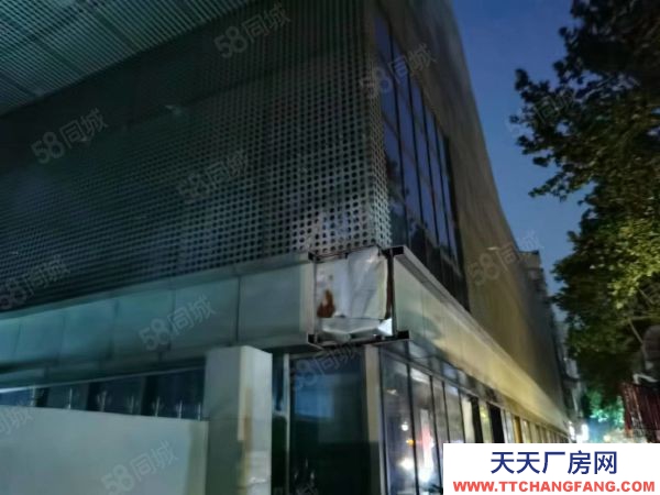 南京市建鄴區(qū)南湖東路 長虹路 一樓倉庫 大車可以進(jìn)出