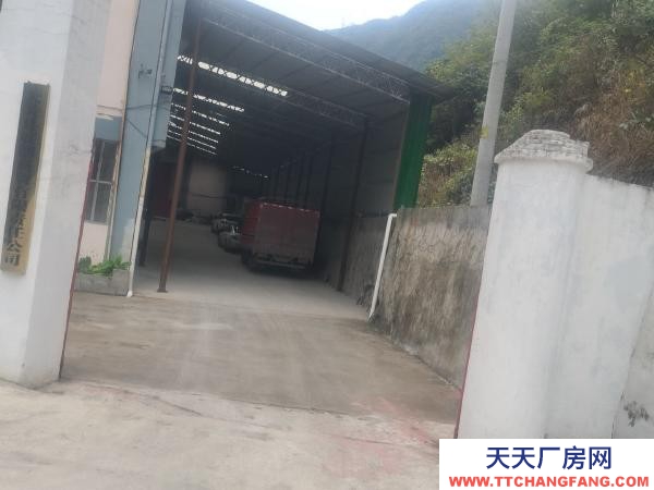 (出租) 車間面積3600平方，獨立三層辦公樓兩棟，