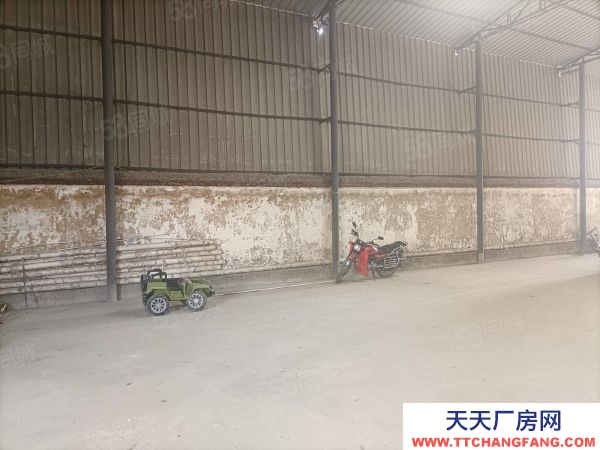 (出租) 面積有兩千四百平米，可用做倉庫，生產廠房