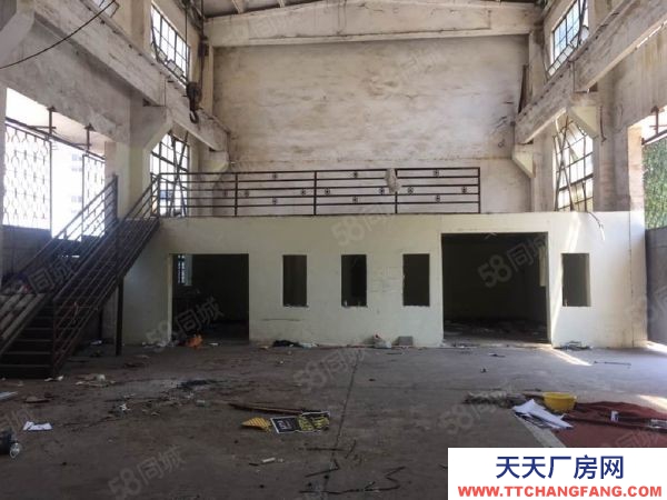 (出租) 位于人民西路老城區地段，廠房面積寬大，有空地和鋪面一起出租