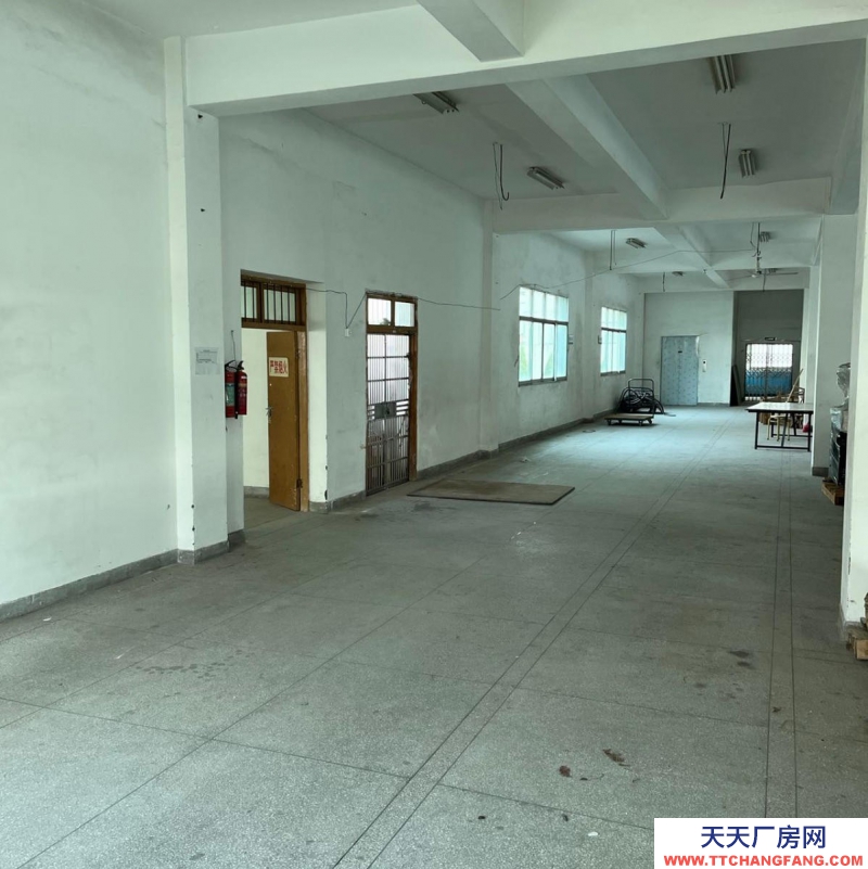 (出租) 南昌青云譜區(qū)出租庫房 交通方便 性價比高 干凈整潔