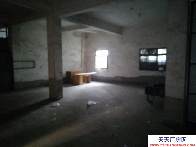 (出租) 青云譜區迎賓大道  倉庫 400平米 租金面議