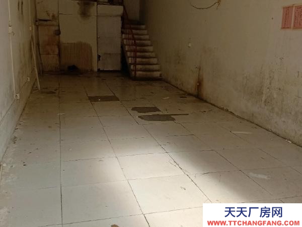 (出租) 南昌新建區(qū)樓上可辦公或居家，下面可做倉(cāng)庫(kù)等。