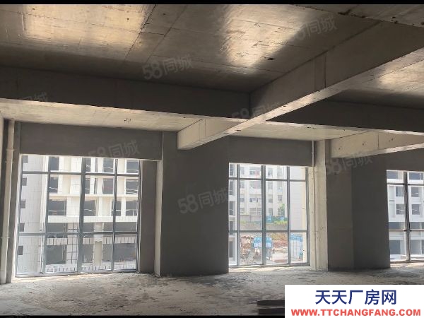 長沙市天心區  芙蓉南路友誼路旁100 2100研發辦公火熱招商中！