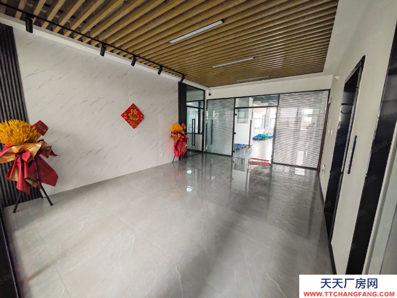 青島城陽夏莊廠房出租,二樓860平 精裝修 可生產辦公研發!