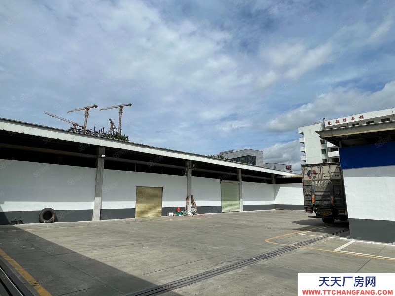 (出租) 深圳福田南山西麗一樓1680平，層高7米，進出方便，房東直租