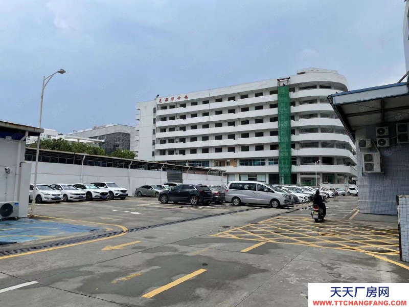 (出租) 深圳福田南山西麗一樓1680平，層高7米，進出方便，房東直租