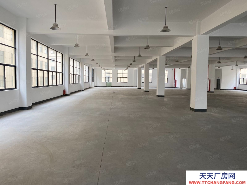 杭州富陽(出租) 場口電商園區 單價9元9元 適合電商 倉儲 小五金 門窗加工