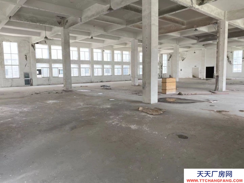 杭州富陽(yáng)(出租) 東洲月臺(tái)倉(cāng)庫(kù) 多部5噸貨梯 客貨分流 大車(chē)方便進(jìn)出 含票