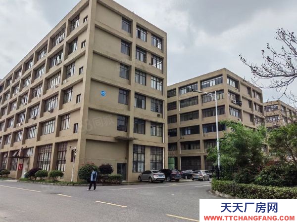 長沙市天心區(qū)   天心區(qū)雨花區(qū)一樓8.5m 價(jià)格便宜 倉庫電商集中 進(jìn)掛車