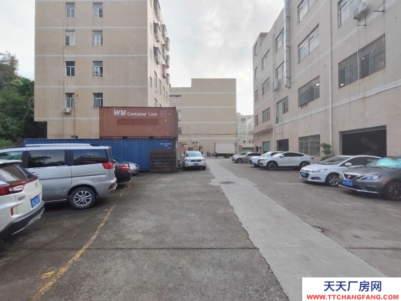 (出租) 深圳龍崗平湖精選廠房二樓1400平 帶精裝辦公室 有消防噴淋 可環評