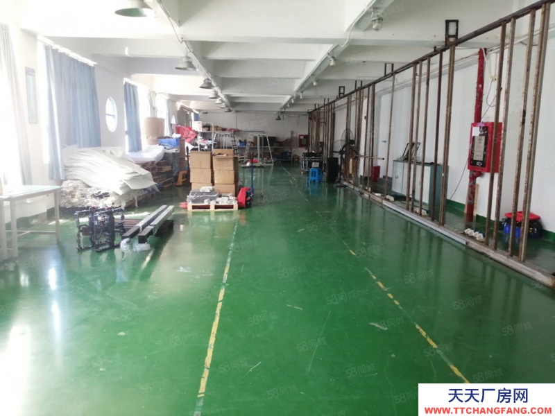 (出租) 深圳龍崗平湖精選廠房二樓1400平 帶精裝辦公室 有消防噴淋 可環評