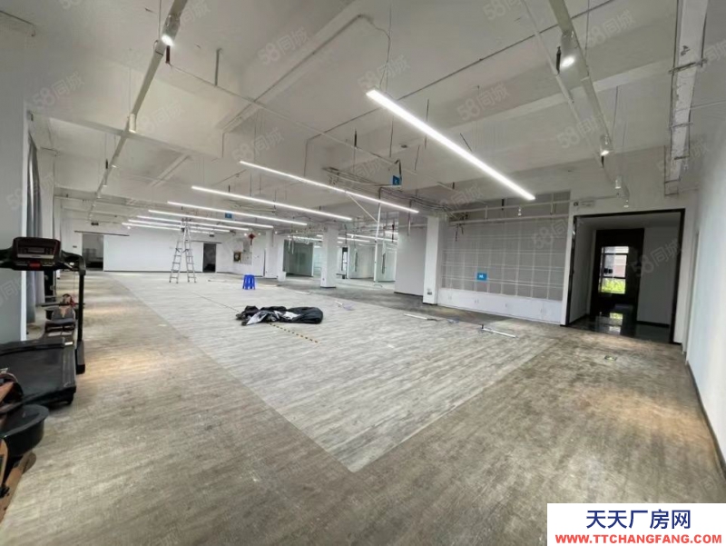 (出租)深圳龍崗 五和地鐵口新出三層小獨(dú)棟廠房倉(cāng)庫(kù)出租500平起分租