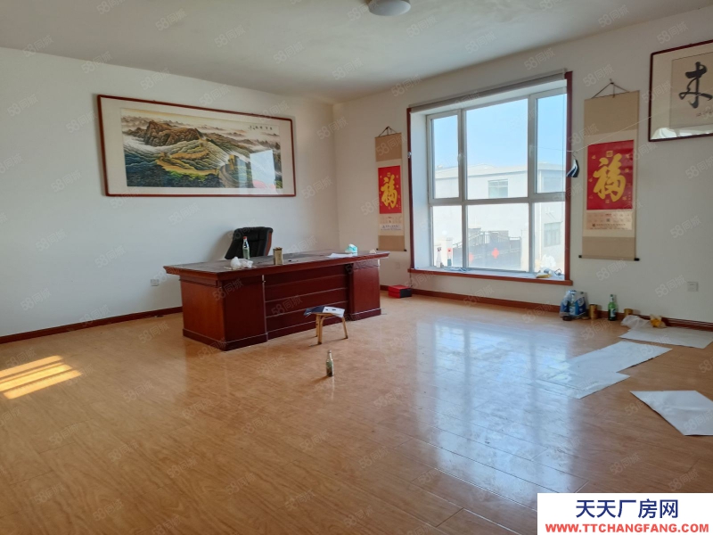 青島即墨北部4800平廠房層高12米，可環評可上航車變壓器辦公室